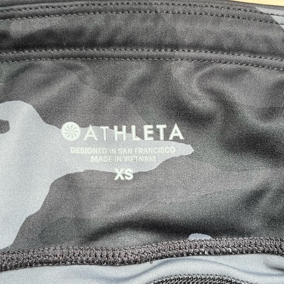 Athleta Camo Contender 7/8 Tight Legging In Powerlift Black & Grey, XS - Picture 5 of 15